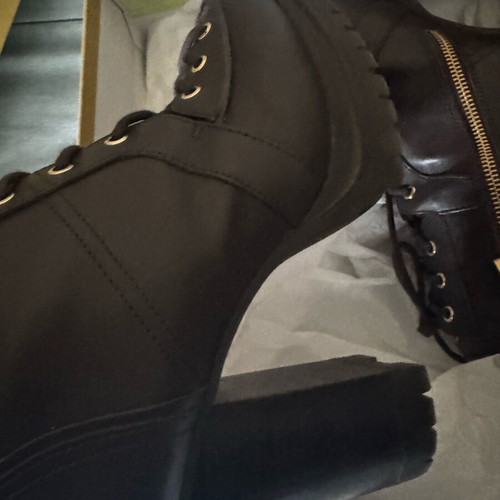 Michael Michael Kors Yvonne brown ankle boots, size 40