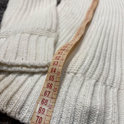 Bershka White Wool Turtleneck Sweater like new, size M