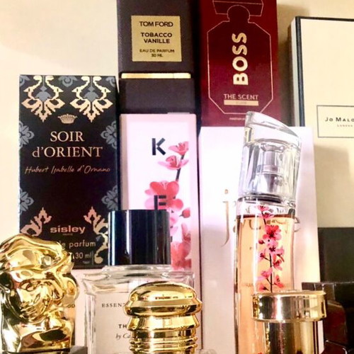 Set of 12 Eau de Parfum Brand Name Perfumes like new