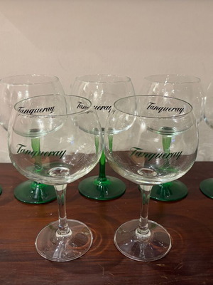 Gin Tanqueray Glasses like new, set of 7