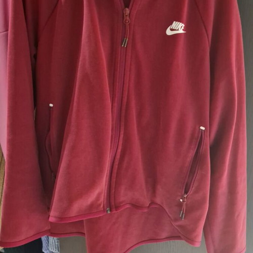 Nike jacket burgundy with hood like new, size L