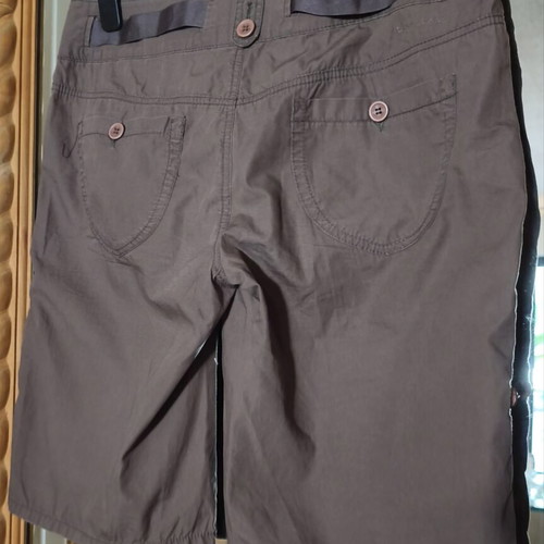 DKNY women's cotton bermuda shorts used, size 42, brown