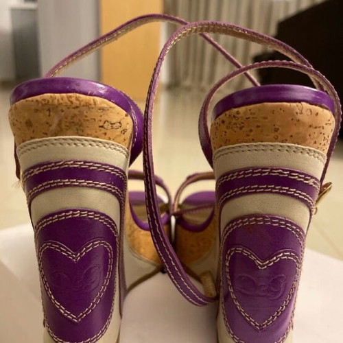 Dolce & Gabbana platform sandals like new, size 37, purple