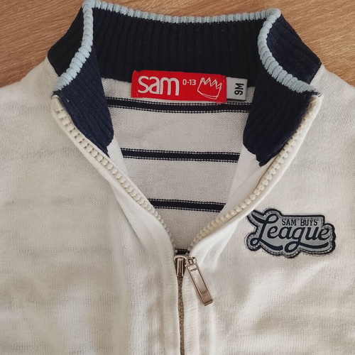 Sam knitted jacket with zipper for 9-month-old boy like new
