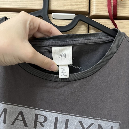 Marilyn Monroe Short Sleeve T-shirt like new, H&M, gray