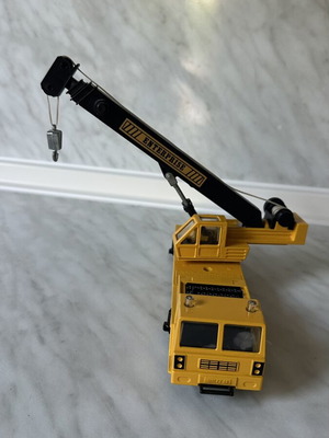 Majorette Super Movers Enterprise Crane like new, metal model