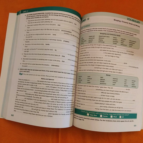 Mastering Use of English book like new for FCE and ECCE