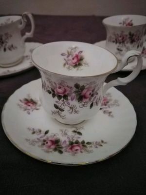 Royal Albert lavender roses beautiful set of three coffee cups with their saucers