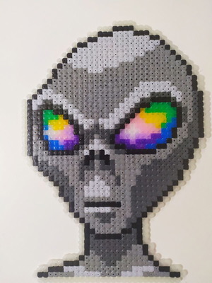 Χειροποίητο Πορτρέτο Alien καινούργιο με μάτια από χάντρες