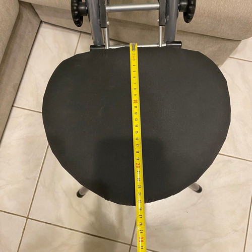 Adjustable auxiliary chair like new, work seat