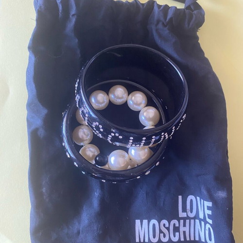 Moschino bracelet set like new, black resin with white strass and pearls