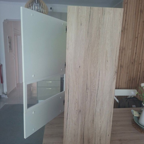 Hanging showcase like new, oak color, 100x60x40 cm