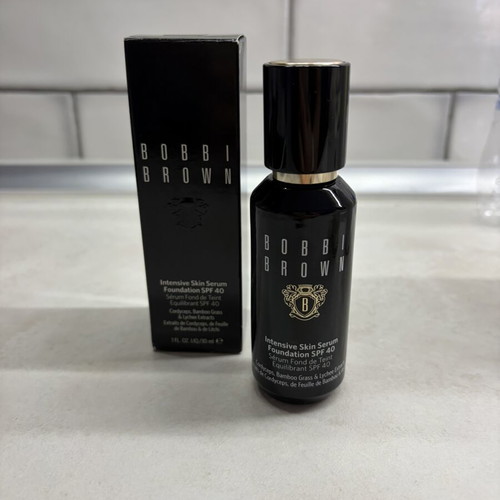 Bobbi Brown Intensive Skin Serum Foundation SPF 40, Ivory
