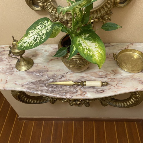 Console with framed mirror and marble used, baroque style