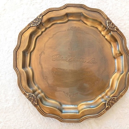 Bronze tray like new with engraved designs and curved finish