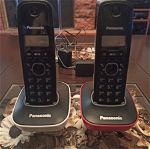 Ασύρματα τηλέφωνα Panasonic KX-TG1611GR (2 τεμάχια, λευκό και κόκκινο)