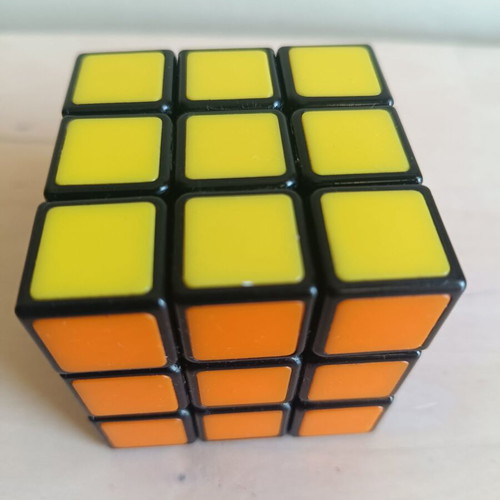 Rubick 3x3 cube used, original in excellent condition