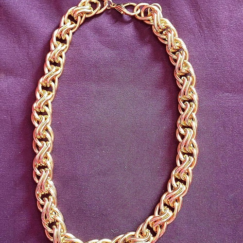 Women's chain with double steel weave gold color like new