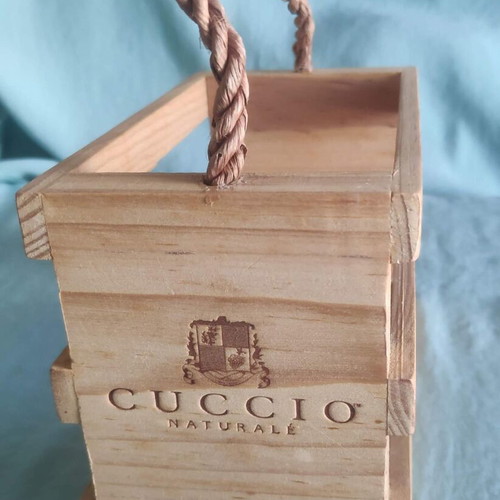 Cuccio Naturale Mini wooden crate with rope handle new