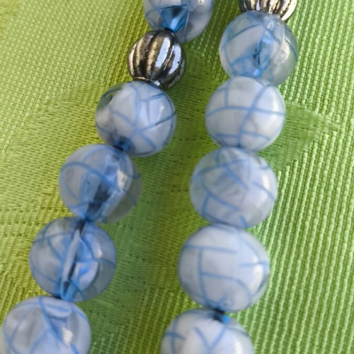 Worry beads like new with white and light blue beads