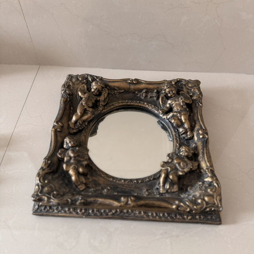 Mirror with angels like new, plaster, 30 x 30 cm