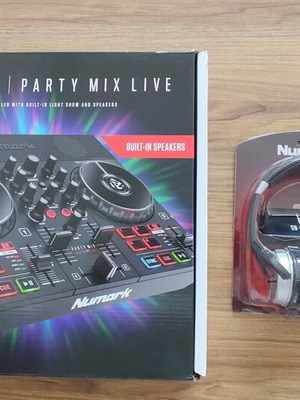 Numark Party Mix Live DJ controller σετ με ακουστικά HF-125