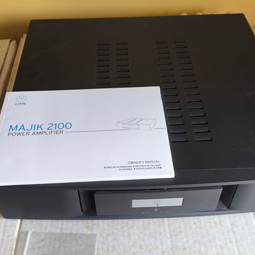 Linn Majik Kontrol/Majik 2100 preamplifier and power amplifier set like new