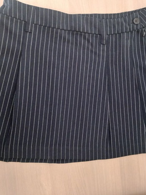 H&M Divided Mini Skirt dark blue with white stripes, new, size M