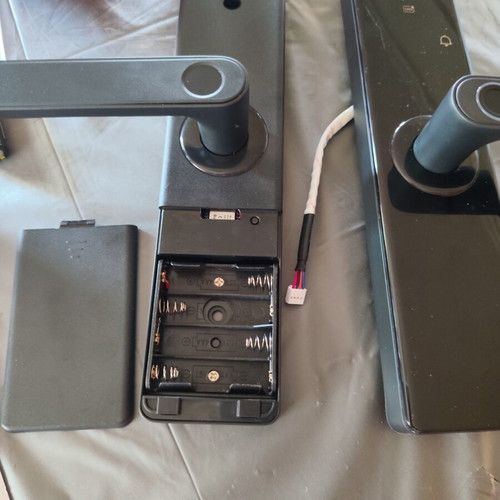 Smart door lock with fingerprint, code, IC card, key and app control