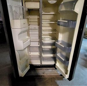 Ψυγείο ντουλάπα SMEG