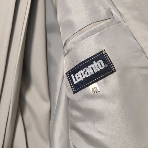 Men's summer suit like new, beige, jacket size 48, pants size 42