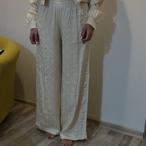 Peacock Pants new, size S, gold color
