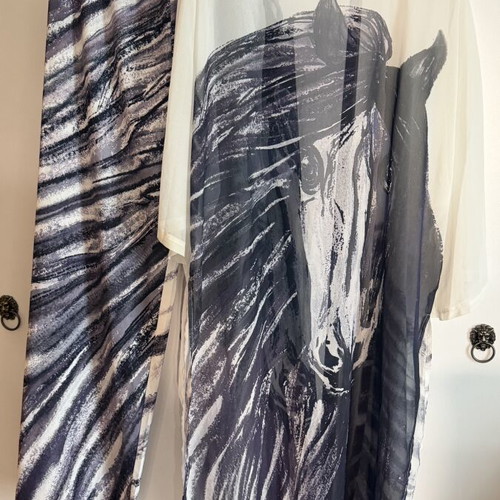 Set M long cover up and pants like new with amazing patterns