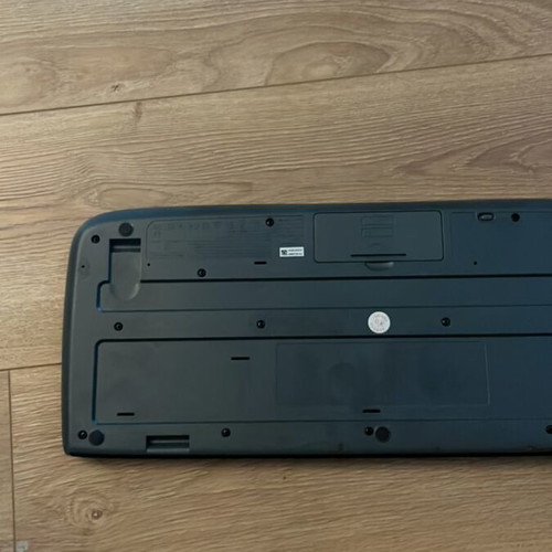 Logitech K360 wireless keyboard used, Greek/English layout