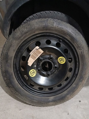 Continental spare tire size 115 90 R 16 like new with 5 bolts