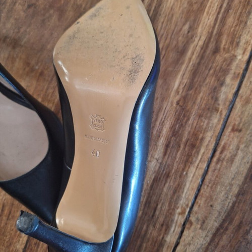 Fratelli Petridi black leather high heels size 40 like new