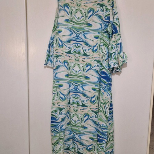 Caftan new 100% viscose size L/XL with embroidery and bell sleeves