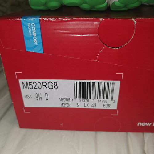 New Balance 520 v8 athletic shoes new, white and blue, size 43