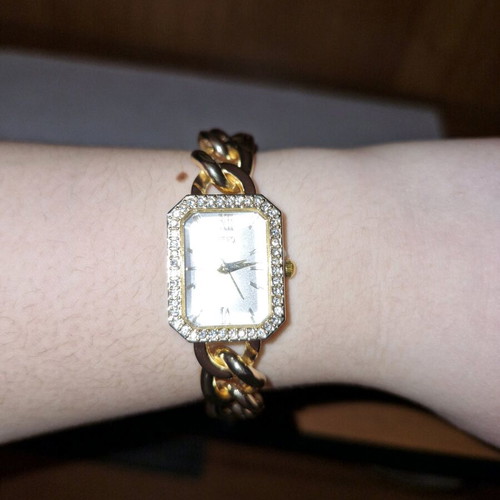 Quartz watch gold tone with rhinestones new
