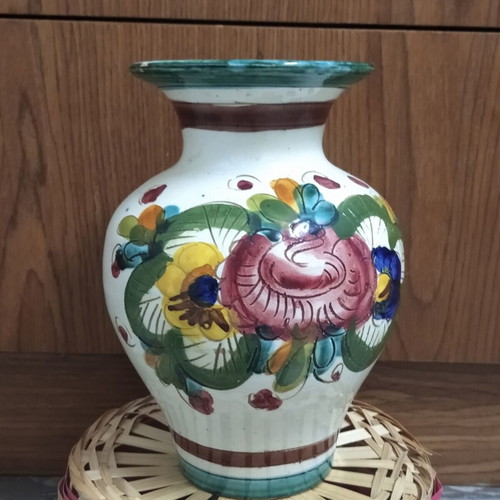 Vintage Italian ceramic vase in Maiolica style