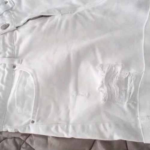 Pink Woman white denim shorts size 38 like new