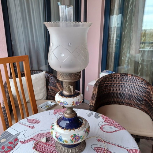 Table lamp used, excellent condition