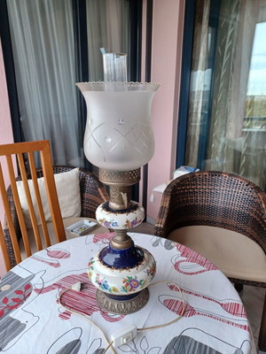 Table lamp used, excellent condition