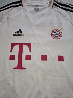 Bayern Munich τρίτη φανέλα ποδοσφαίρου 2016 2017 Adidas σαν καινούργια