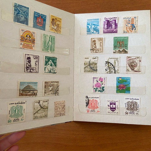 Album with old Egyptian stamps used, 100 pieces