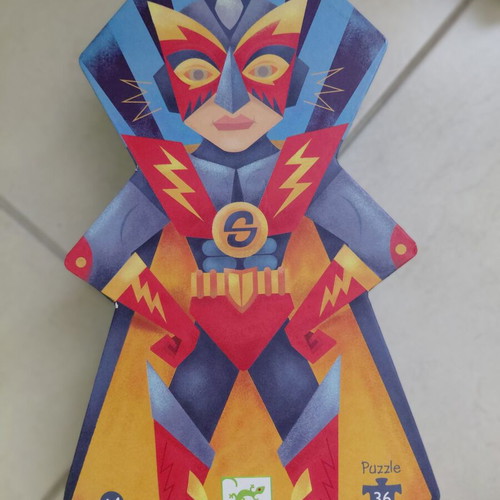 Djeko Puzzle Space Queen 36 Pieces for Kids like new