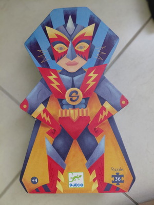 Djeko Puzzle Space Queen 36 Pieces for Kids like new