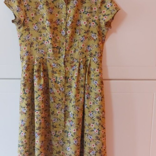 Floral Midi Shirt Dress like new, mustard yellow