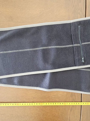 Gap scarf like new, black