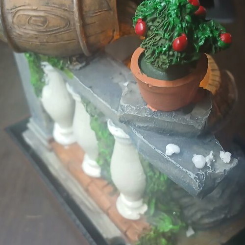 Decorative water flow ornament